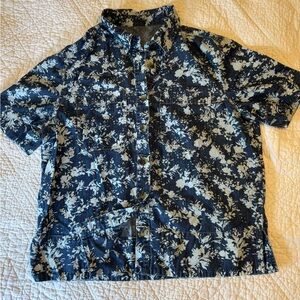 Super cute Vintage Denim & Floral Top